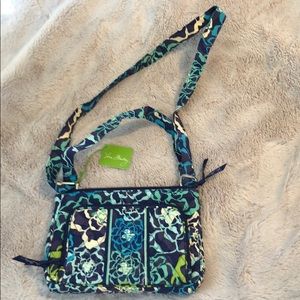 Vera Bradley’s “Little hipster” bag